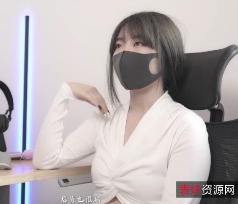 火热上线！玩偶姐姐的秘密：实力派的性感身材，火辣表情、禁忌故事！