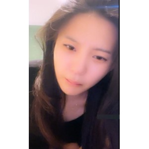 热舞女神小石头：毕业后的性感视频盛宴