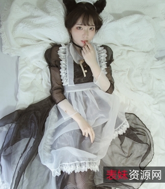 Fushii海堂网红小姐姐1.2G真实滤镜照片合集