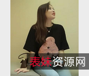 小宝绝版全视频资源：美女刷子首次出现，18V-19.6BG，250G，被喝咖啡吃馒头！