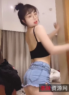 快手上网红桃子萍萍与雅玲的惊喜大小作品