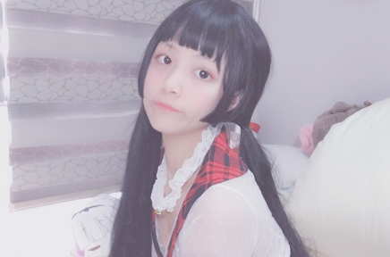 小奈奈网红女仆装视频：宅男们最爱的萌妹子，拍摄电视剧、电影和新片