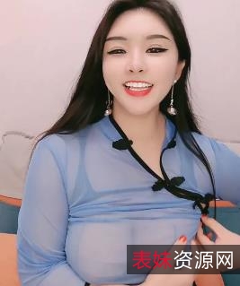 《卡戴珊：精彩的10.3-4性感直播》