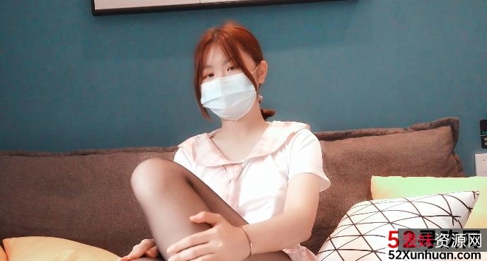 取标题网红小柒的萌妹子青春:JK风格的二次元口罩视频2.7G