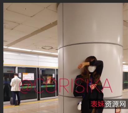 某推超火爆稀缺猎奇系列精选身材TS系列（伪娘corisika）最新散播完整合集_8.8G