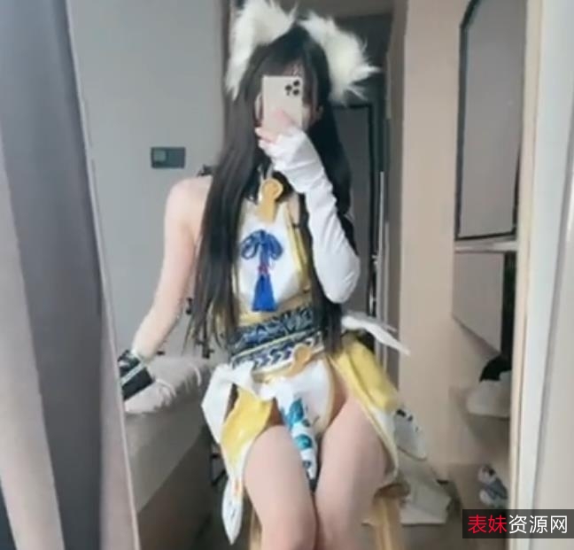 Anbaby推特网红女神私拍收费写真