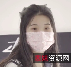 可爱小七JK光“阴”妹子，2.1G百度盘，1V2长筒白袜