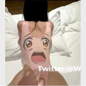 91威猛先生高三学生妹动作大戏第一人称拍摄资源合集32V5.6G场景服装