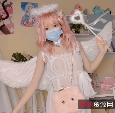 网红小云仙COS百变美少女，人气颜值身段，各大平台宅男必备！
