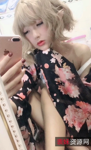 某推校花美女主播浮力姬你夏总颜值丰R细腰翘蜜美腿室外抖M绝版77V-1.5G