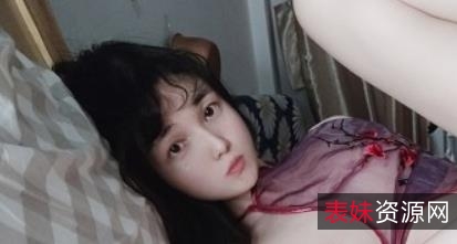 越南美女Erica_hand清纯大眼睛，狂野豪放火辣，P站留学生小E19v-1.2GB中文视频