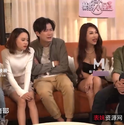 虎牙超人气真人秀《麻瓜豆豆禁欲小屋》