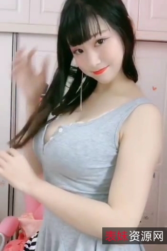 火爆斗鱼人气火爆神似明星高颜值精选美女快手爆R主播（白白兔）最新散播定制合集