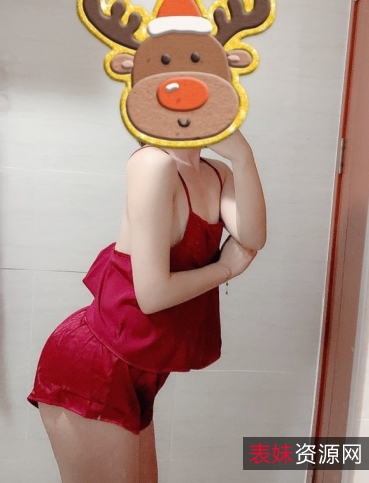 约P大神最新散播噼里啪啦合集_[49v-1.8G]