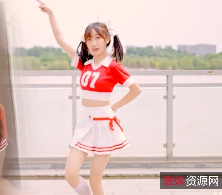 最新B站舞蹈区PMV剪辑：一分一秒含住你的大棒子