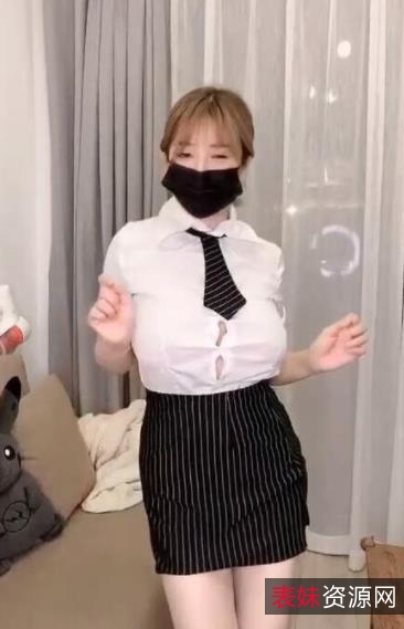 巨R姬虎牙抖音完整合集：高颜绝顶身材精选女神，话题性十足，40.9G稀缺有尺度！