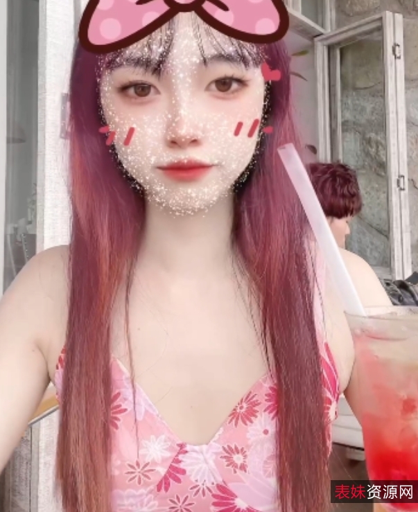 推特Luna000yu的顶级展示艺术合集，包括人前展示和热舞，共41个视频，总大小2.1G，可在百度盘下载