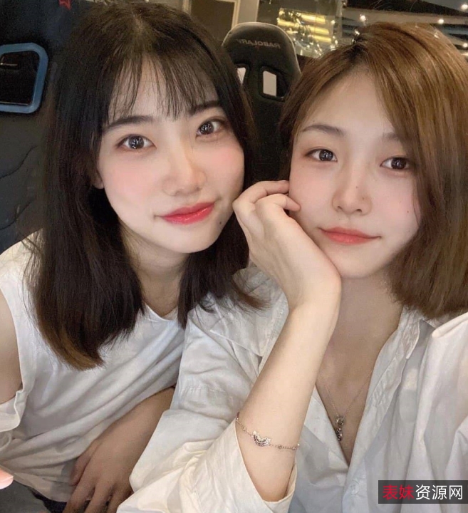 上海富家千金的互动生活照片展示