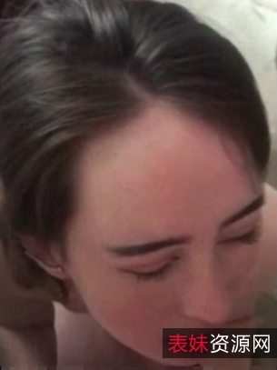 钻石泄密13季4K高清-性感美女被土豪抠动怼脸上精华版