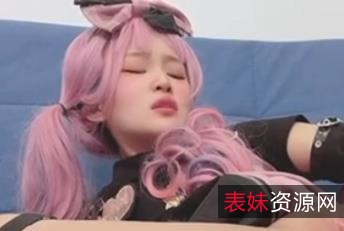 稀缺内部网红美女喷泉大合集1V-675M