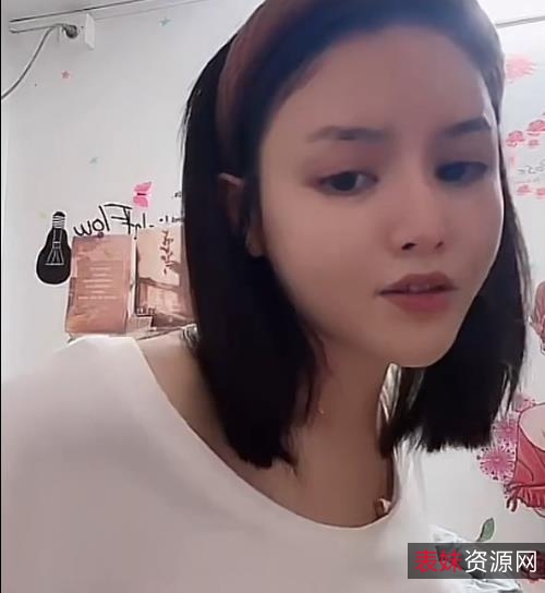 疯狂抖音新篇-美女发烧[4.3G]