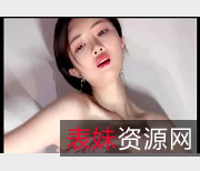 R神级别美女自拍作品，5V-2.7G画质，N头特写，S舞惊艳身材