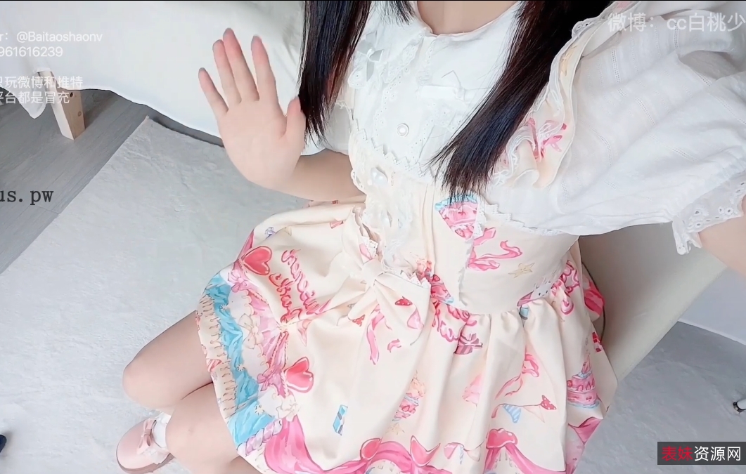 白桃少女和草莓妹子的1v+1.7G资源分享百度盘