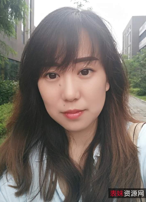 银行职员安妮的开放1V25P411M百度盘