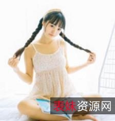 小妲己私人定制合集：吃掉甜甜圈的可爱女神，26G视频大小