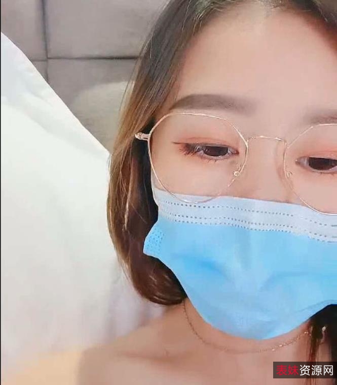 虎牙女神pretty小语儿视频合集：17.8G优质弄净神秘处神，绅士必看！