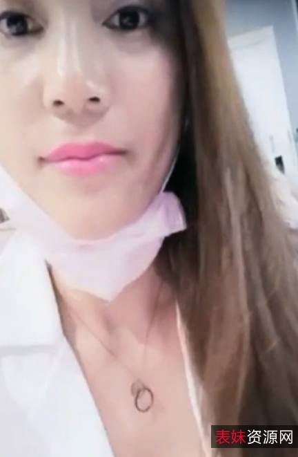 放飞自我！户外女神叶子姐姐团建骚视频合集，140g大合集，80多位艺人参与，分包压缩包下载，百度盘搬运