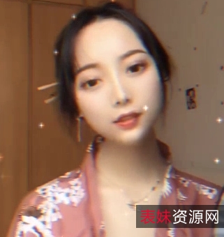 王媛媛反差金主露脸打粑粑视频转载搬运百度盘