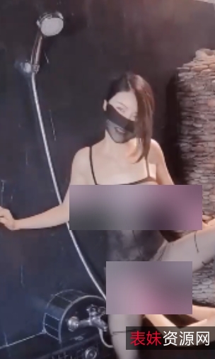 《顶级绿帽夫妻私拍大片，小鲸鱼曼妃小雨联动磨豆腐香艳至极》