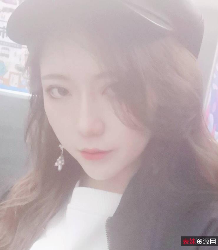 微博女神茶杯恶犬稀缺视频合集，40G巨无霸套装！