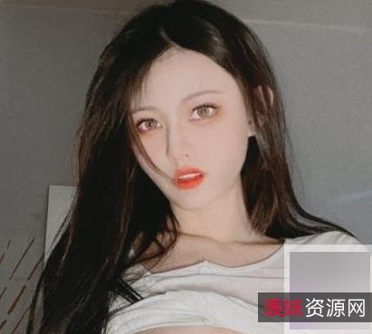 狐狸小妖Luckycxyhlxy，63V844M视频尽显粉嫩身材