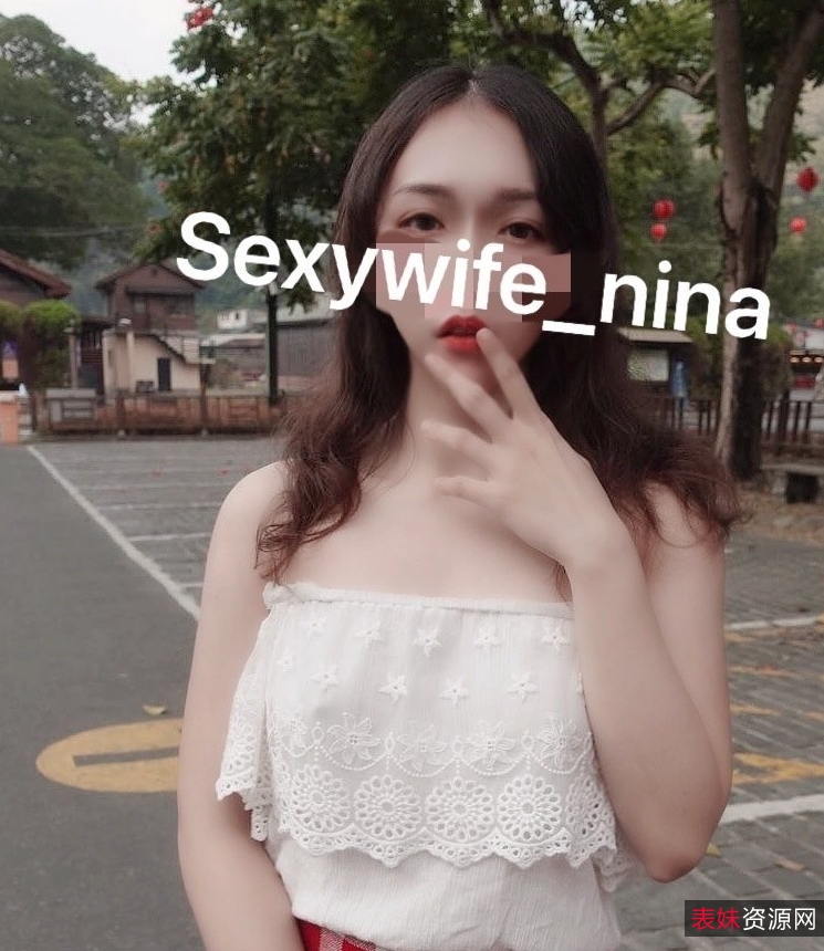 性感妻子妮娜：60v8.28g，精彩剧情收藏热播