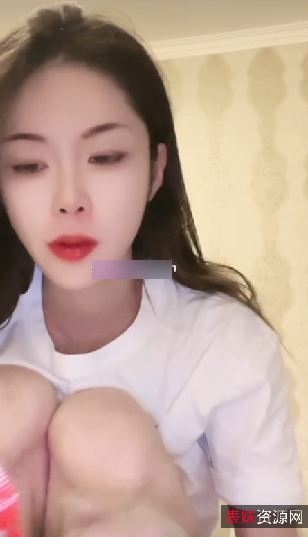 抖音土豪定制28w粉史迪西，百度ED2K资源收藏大揭秘！