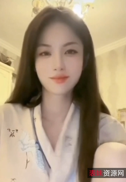 抖音土豪定制28w粉史迪西，百度ED2K资源收藏大揭秘！