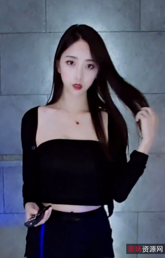 林软软舞蹈直播合集:60个素的视频,百度搜索量飙升!