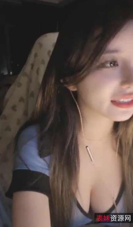 根据提供的内容，为该商品取一个转载搬运特别推荐姐姐好可爱啊棉棉熊合集[14V+4.6G][百度盘]下载解压简易教程