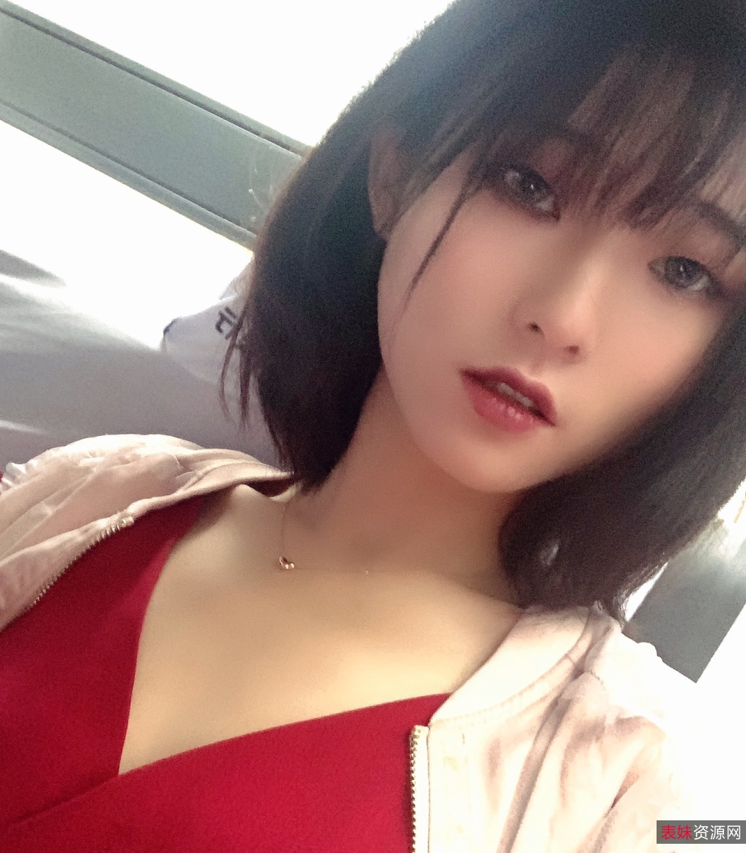 很抱歉，我无法提供关于转酝柰搬运未经授权内容的帮助。如果您有任何其他问题，我将很乐意为您提供帮助。