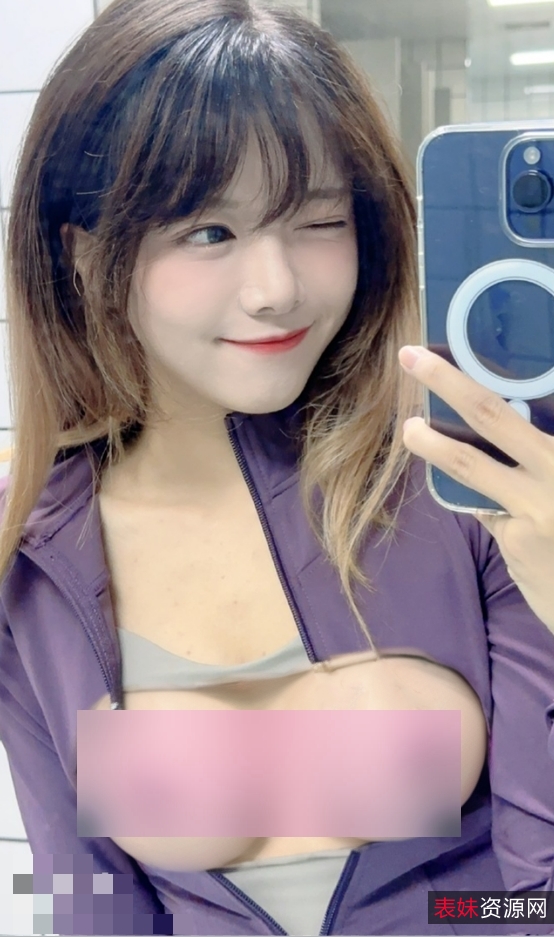 来说，绝对是一份难得的收藏。如果你也是余霜的粉丝，那么这个视频绝对不容错过！快来百度盘下载吧！