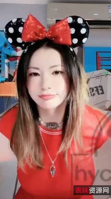 霸王兽美腿15.3g视频下载链接,双视角舞蹈精彩呈现