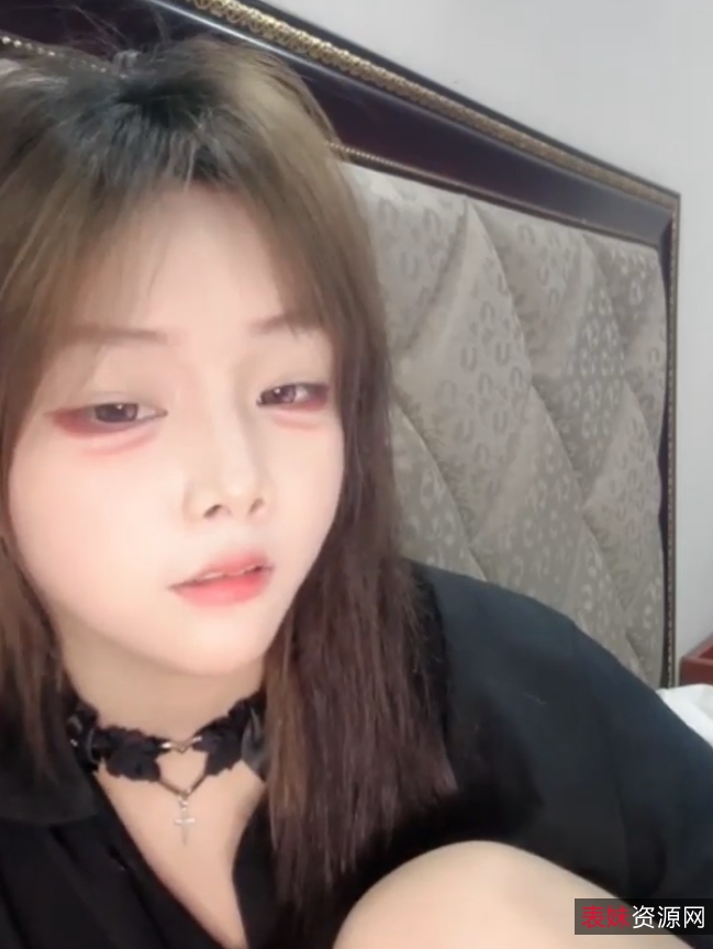 校花约会视频合集：19部精彩妹子土豪约会瞬间，尽在百度ED2K！