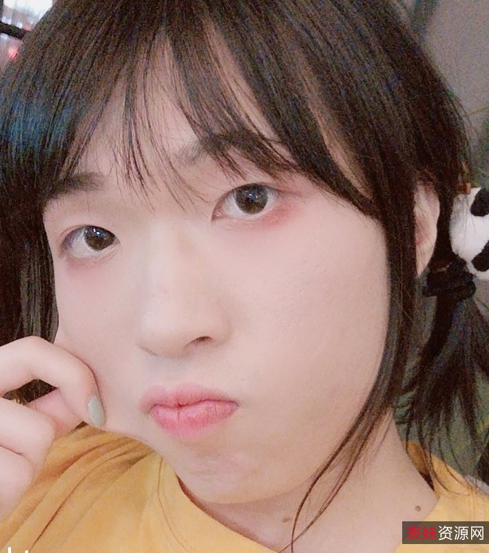 私拍2g俞喵喵推特TS20万粉丝眼镜娘完整版