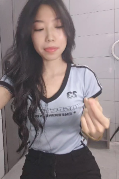 小狗136G抖音隐藏精华合集135部湿湿太诱惑了