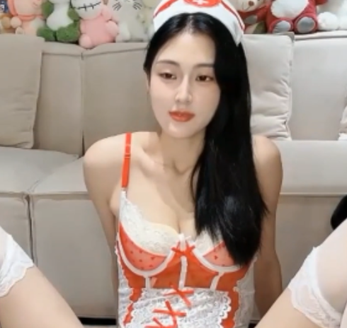 放飞长腿女神Angela000突破演出合集8V超3G推特宝藏