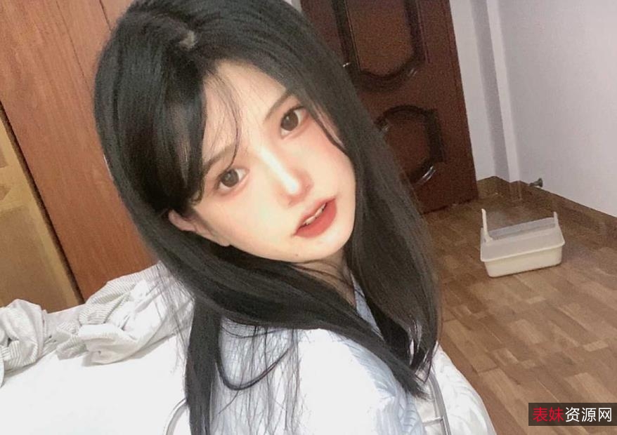 推特倦倦喵私拍视频合集1.2G馒头光阴