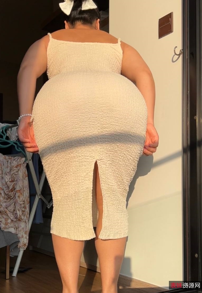 YY路丹放飞自我展示视频合集106部4G，大pp御姐