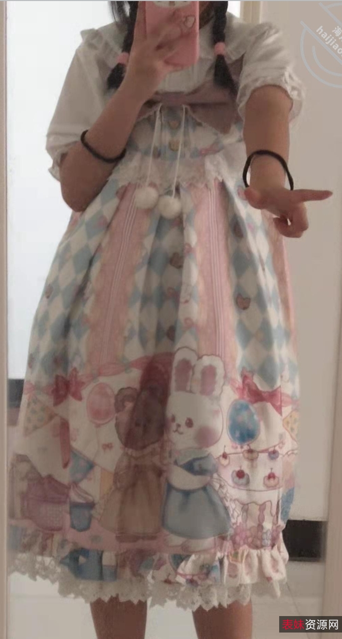 百度00后妹子表妹女友视频合集19部4.55G，身材丰满